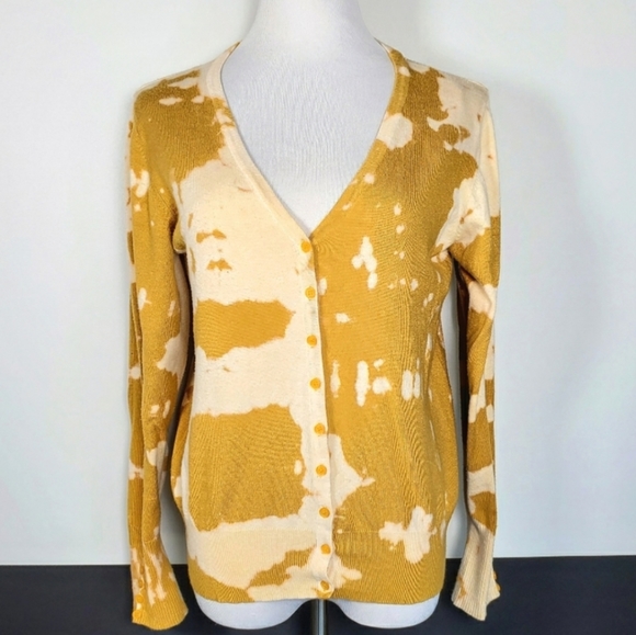 Handmade Custom Tiedye Below! - Picture 7 of 8